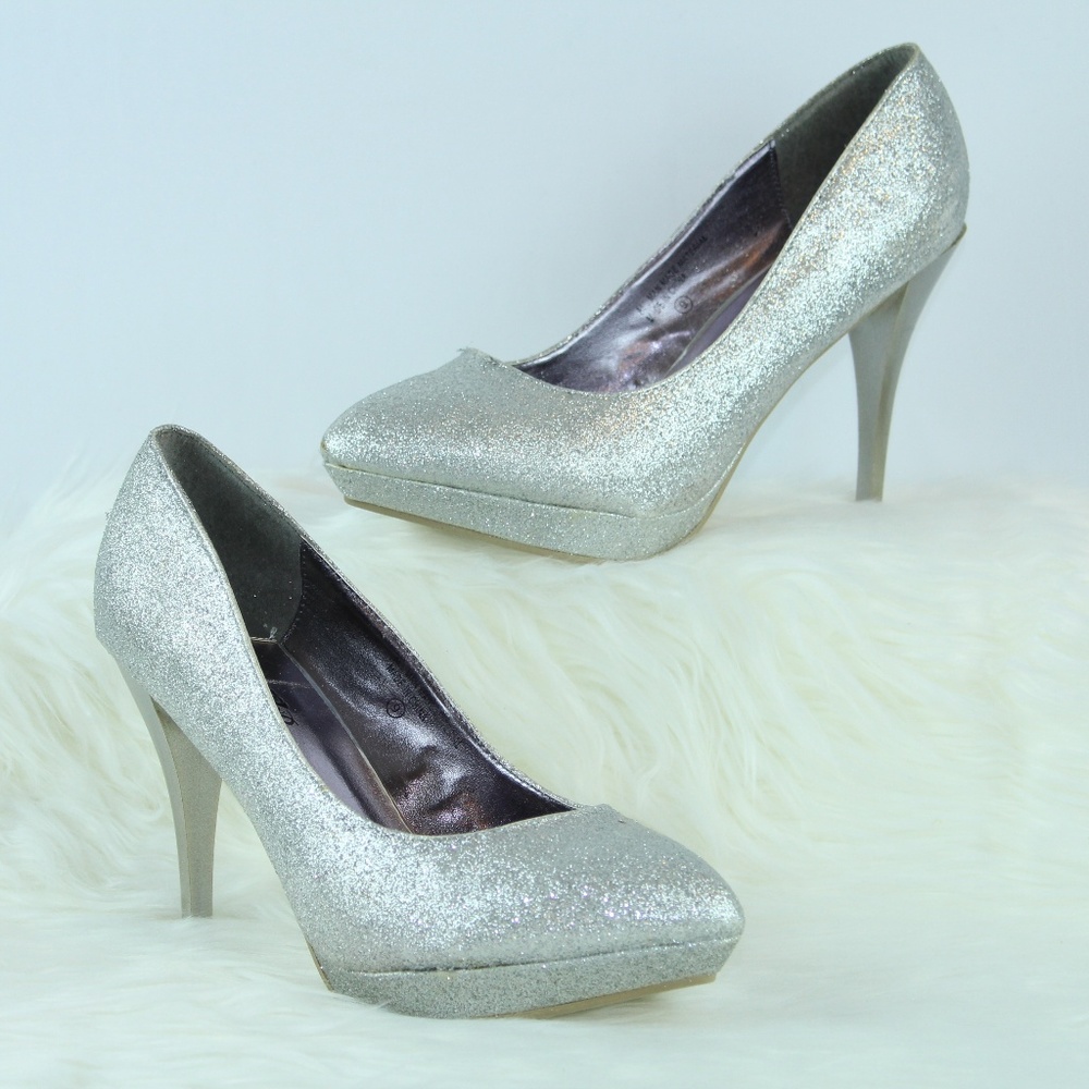 3/$25 Sparkly Metallic Silver High Heel Shoes